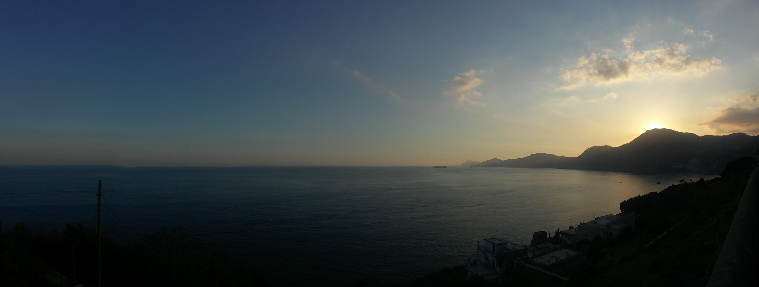 Contra mão Amalfi
