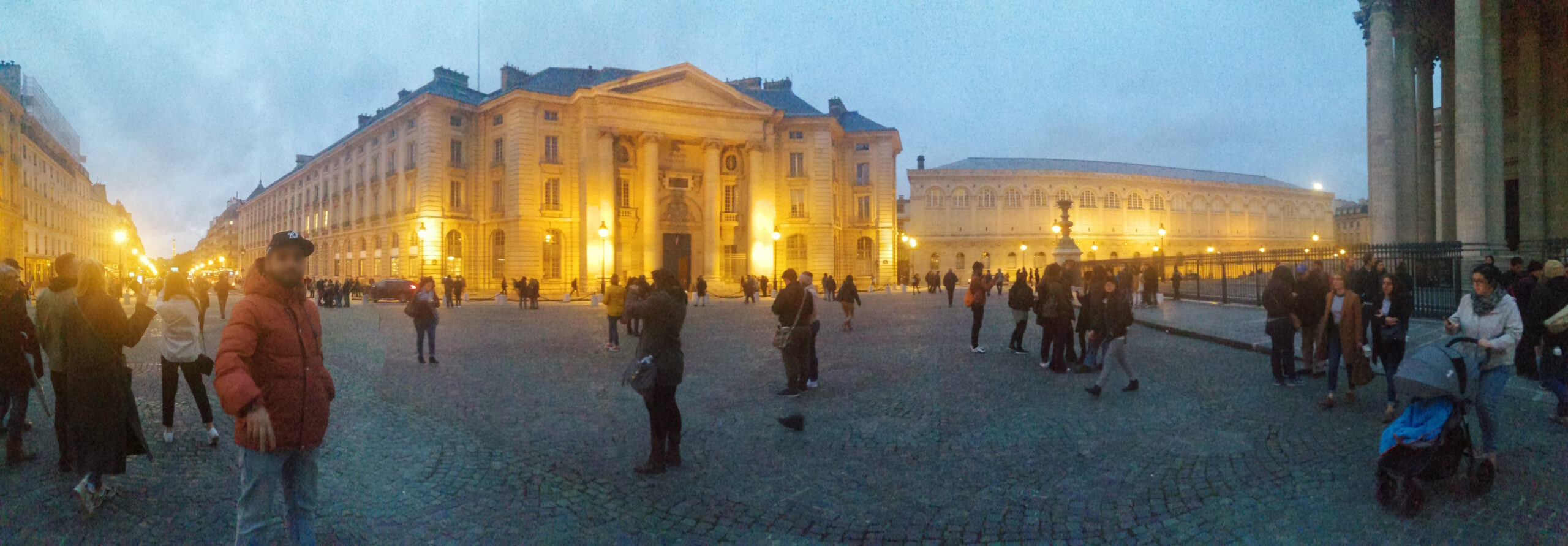 Grandeur